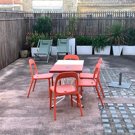 Apartamento Le Beaufleury Et Sa Terrasse A La Victoire Burdeos Exterior foto